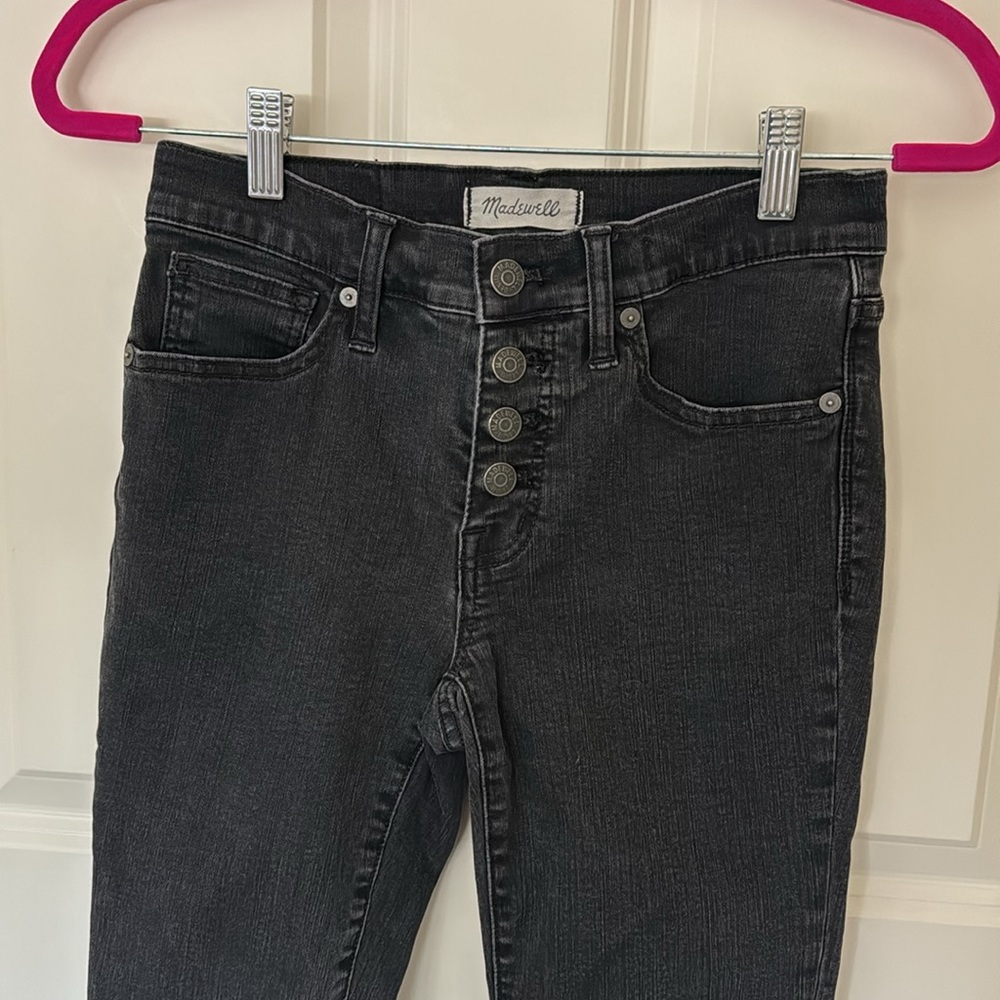 Madewell 9” high-rise skinny jean button front